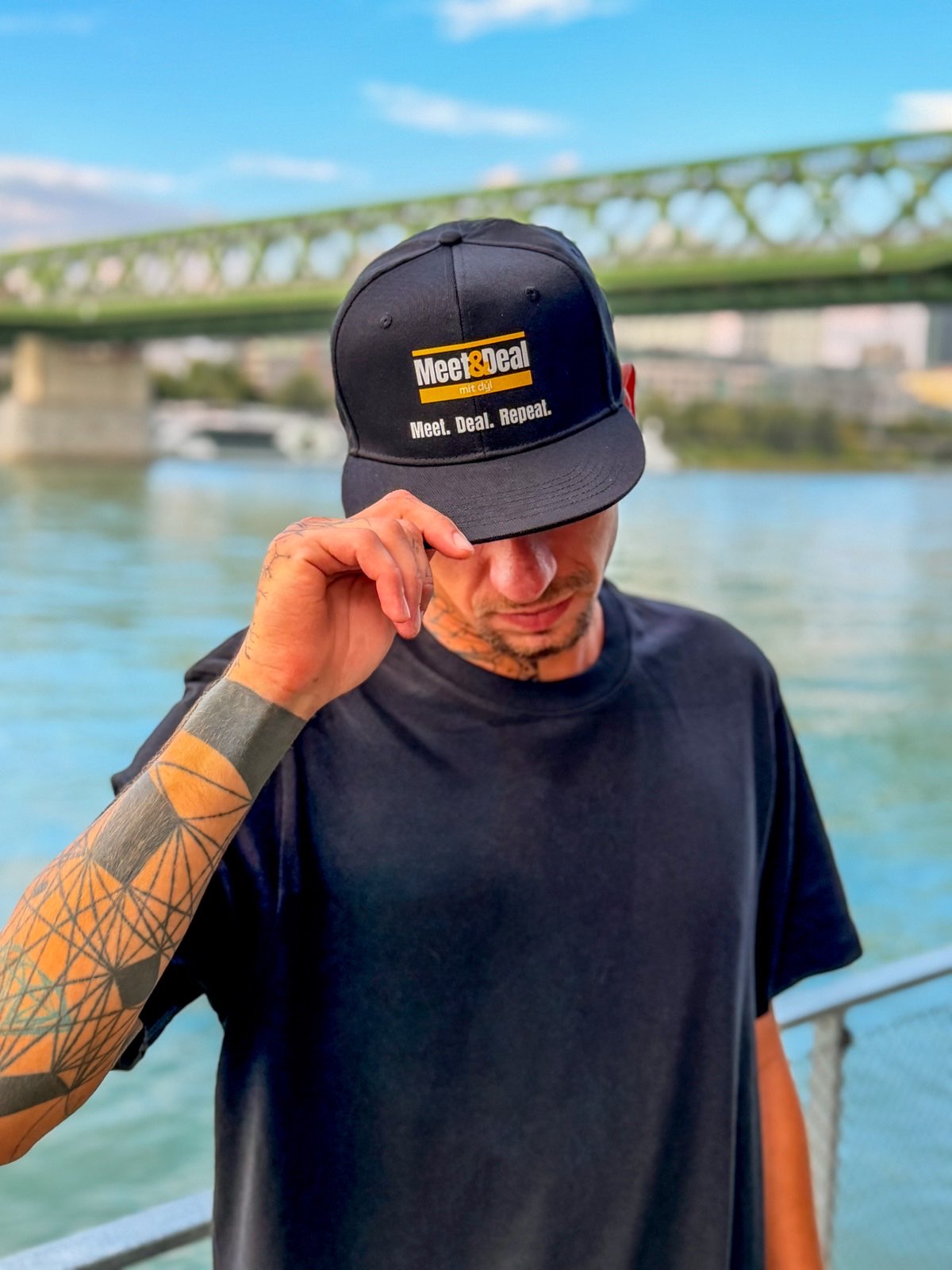 Snapback Meet&Deal